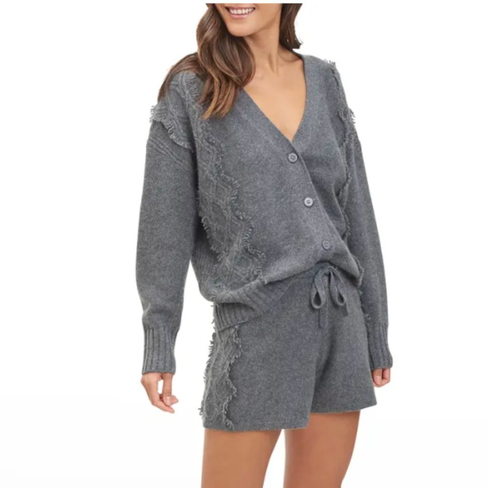 NWT Splendid Camelia 100% Cashmere Short Small Gray